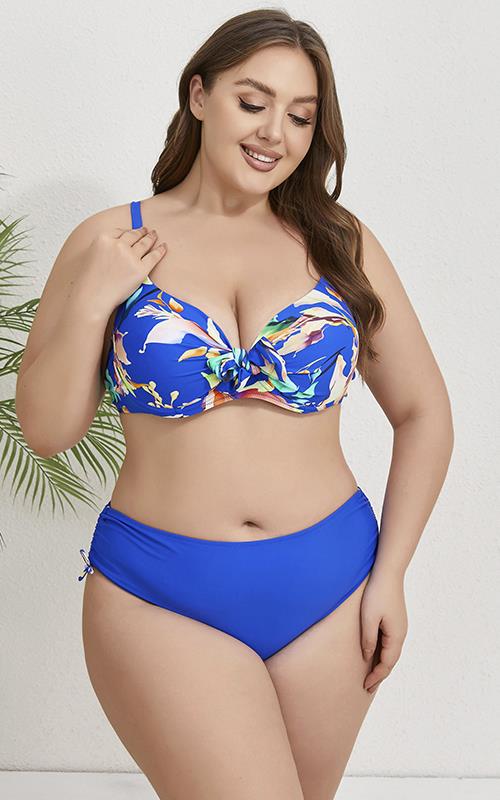 3219 Bikini estampado con braga alta.