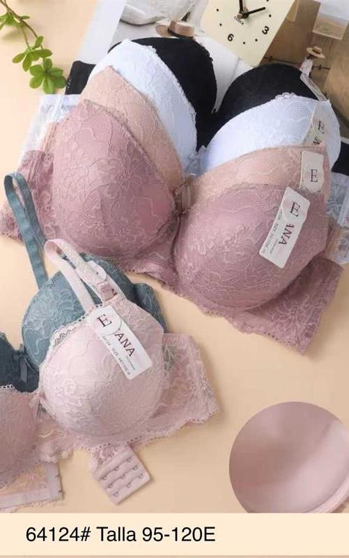 64124 Sujetador copa E de capacidad con relleno.