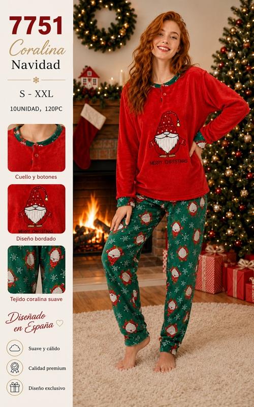 7751 Pijama Navidad mujer coralina con gnomo y pantalón estampado