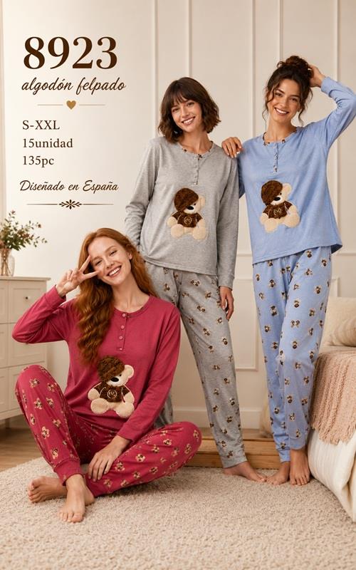 8923 Pijama de mujer afelpado con osito en relieve