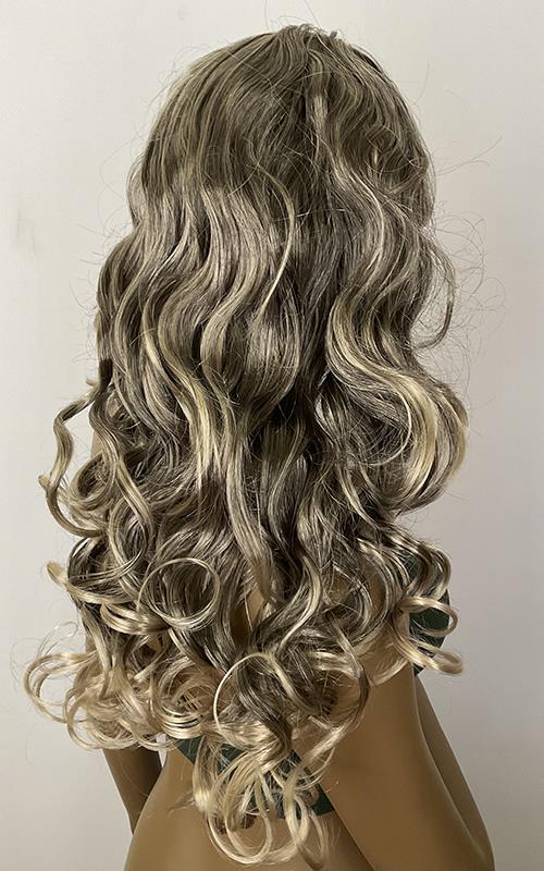 Peluca para mujer en color ceniza.