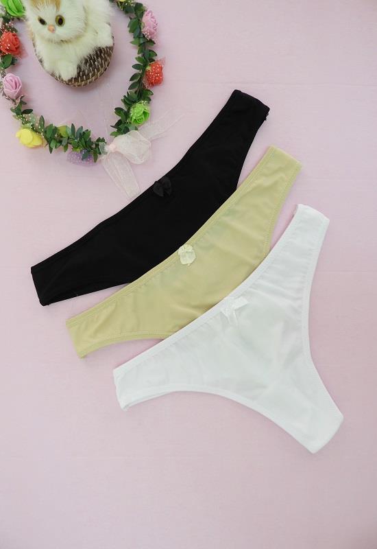 T0611 Tanga básico de hilo normal.